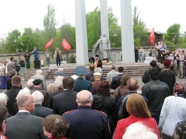 Празднование Дня Победы в Алчевске, 2014 год