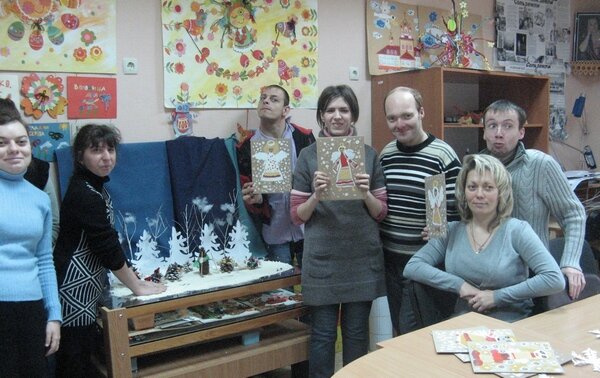 21.12.2015 в мультстудии Алчевской духовной лечебницы «Счастливая Жирафа» 21.12.2015 в мультстудии Алчевской духовной лечебницы «Счастливая Жирафа»